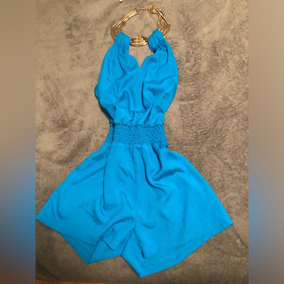 Open back Bebe romper with necklace - Picture 1 of 7
